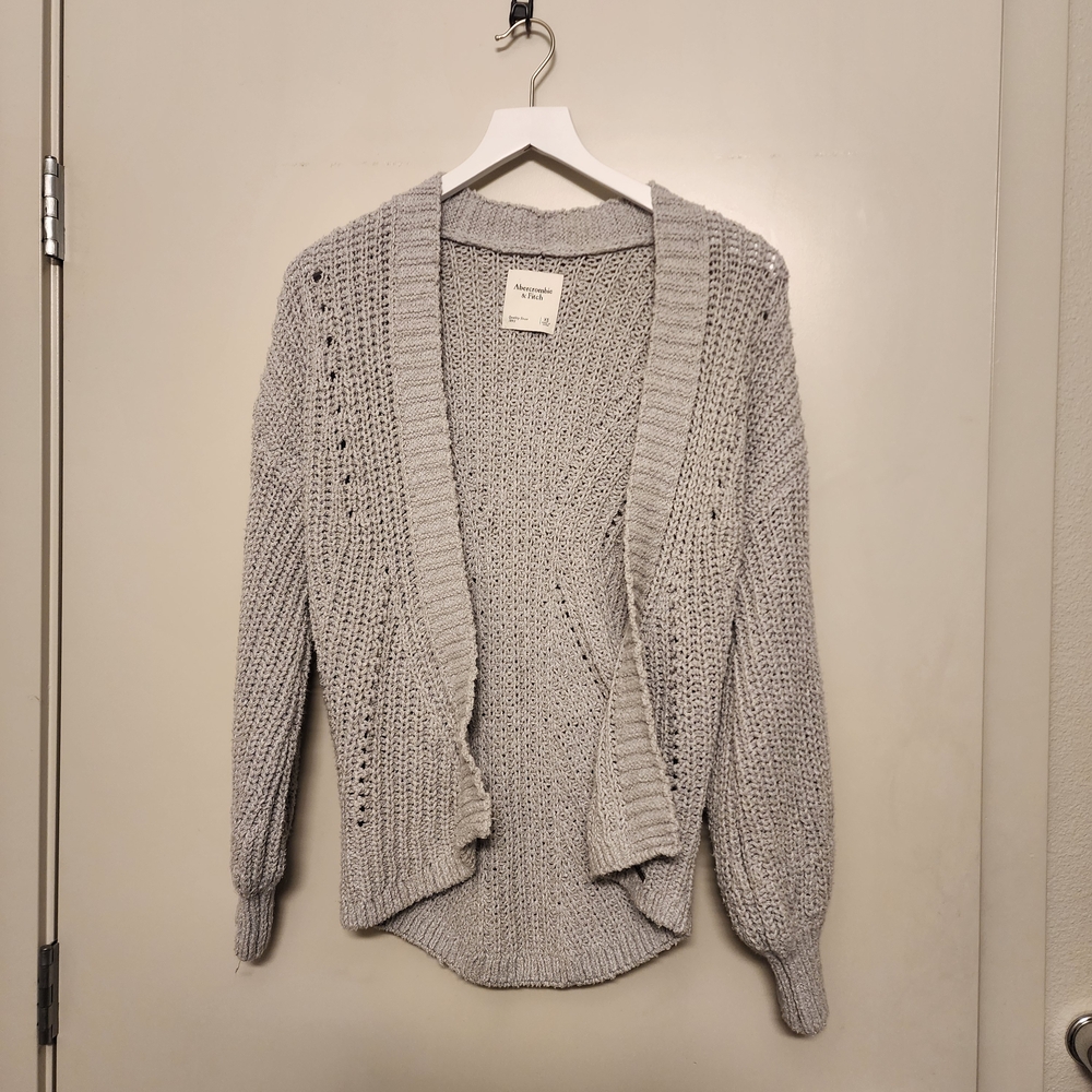 Cozy Gray Knit‎ Cardigan